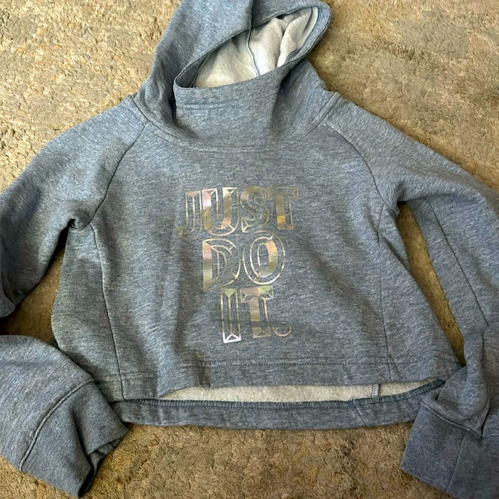 Girls Nike cropped sweater